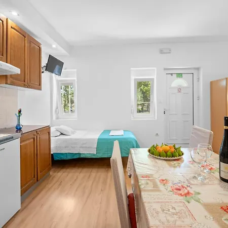 Awesome In With Kitchen * Lozovac