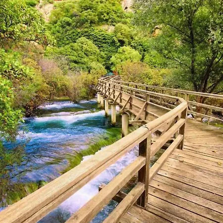 Amazing In With Wifi